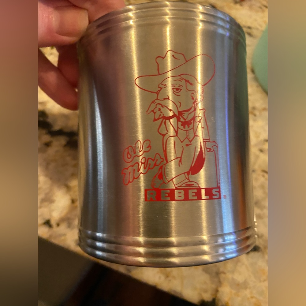 EUC Ole Miss Coozie